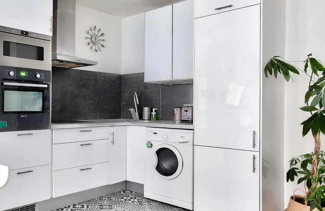 Appartement Quartier Tour Eiffel Free Netflix-1